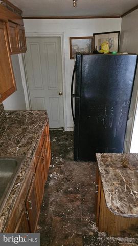 3229 WESTMONT AVE, Baltimore, MD 21216