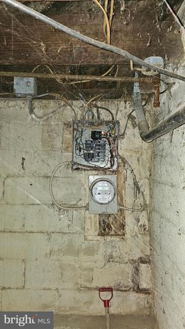 3229 WESTMONT AVE, Baltimore, MD 21216