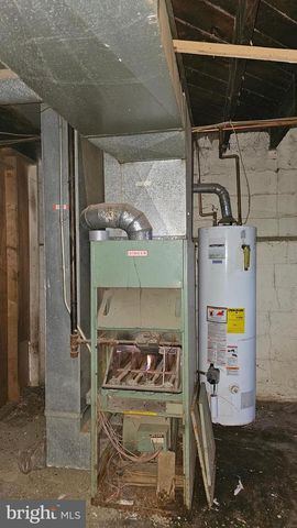 3229 WESTMONT AVE, Baltimore, MD 21216