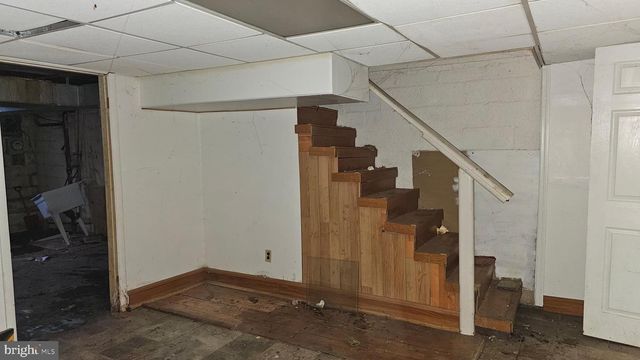 3229 WESTMONT AVE, Baltimore, MD 21216