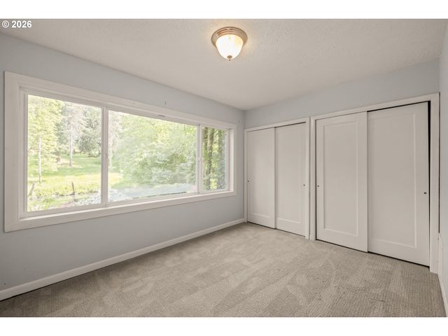 4073 Se ALDERCREST Rd, Milwaukie, OR 97222