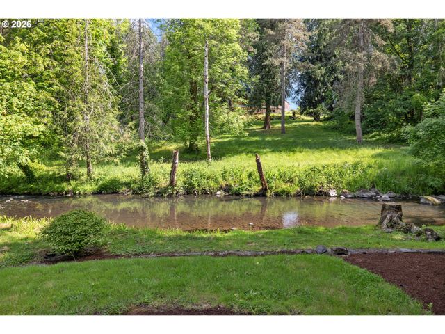4073 Se ALDERCREST Rd, Milwaukie, OR 97222