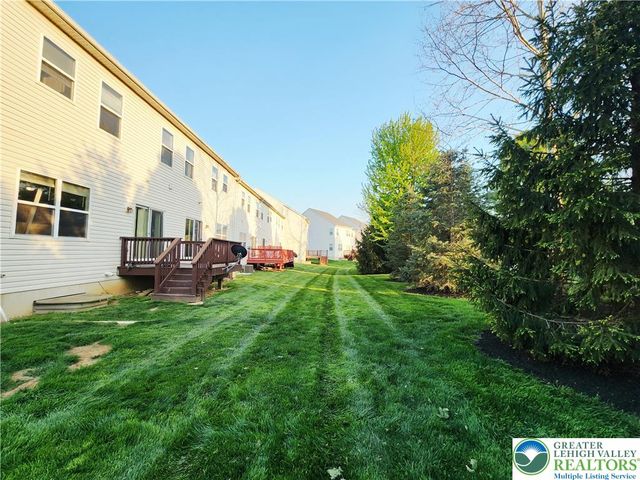 937 King Way, Upper Macungie Twp, PA 18031