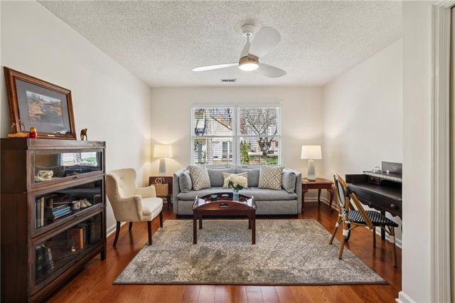 615 Roswell Green Lane, Roswell, GA 30075