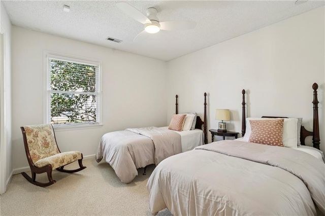 615 Roswell Green Lane, Roswell, GA 30075