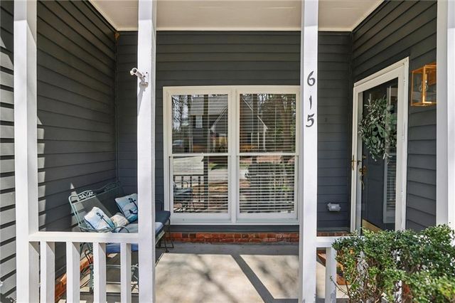 615 Roswell Green Lane, Roswell, GA 30075