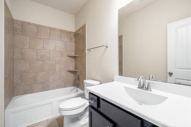 14618 N Carolina Green Drive N, Cypress, TX 77433