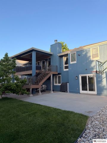 21890 Plum Creek Drive, Gretna, NE 68028