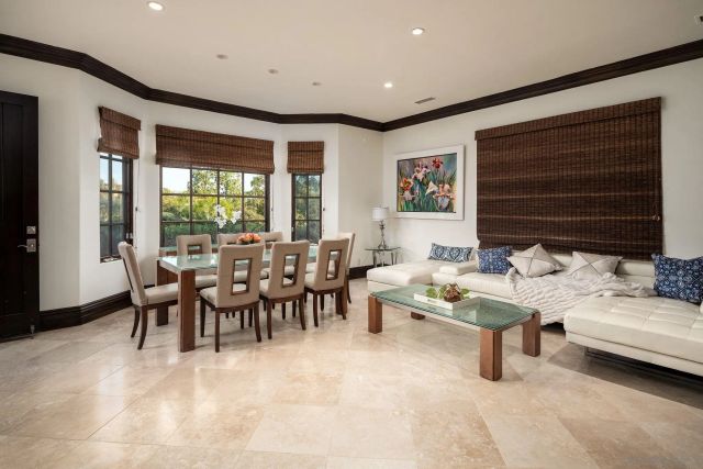 6565 Calle Reina, Rancho Santa Fe, CA 92067