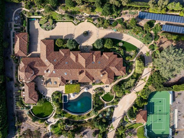 6565 Calle Reina, Rancho Santa Fe, CA 92067