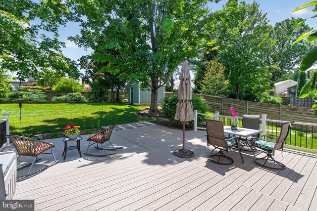111 ENVIRONS RD, Sterling, VA 20165