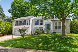 111 ENVIRONS RD, Sterling, VA 20165