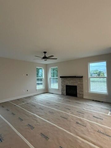 N75 W24728 Lauren DRIVE, Sussex, WI 53089