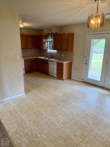 228 Frost Road, Arkadelphia, AR 71923