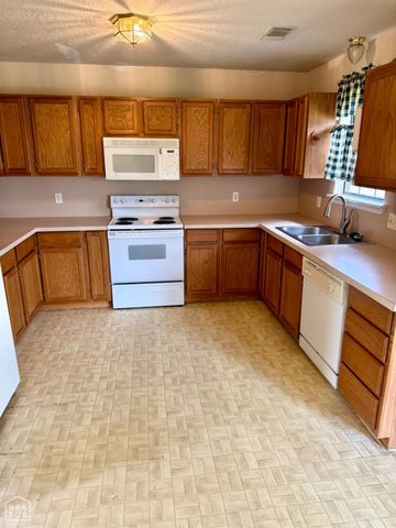 228 Frost Road, Arkadelphia, AR 71923