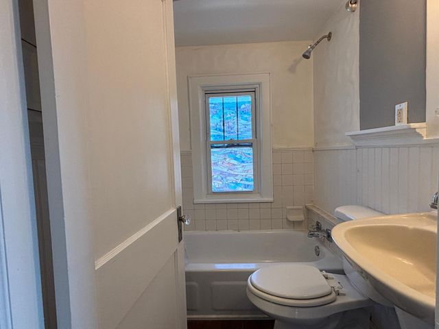 138 13th Avenue N, South Saint Paul, MN 55075