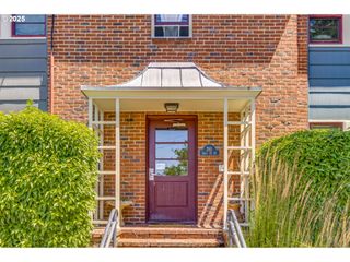 280 Ne 60TH Ave 22, Portland, OR 97213