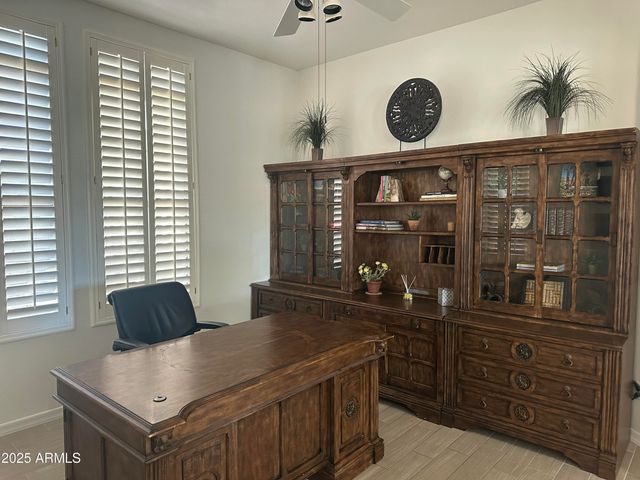 4146 E AZALEA Drive E, Gilbert, AZ 85298