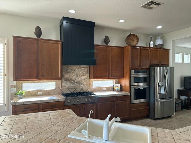 4146 E AZALEA Drive E, Gilbert, AZ 85298