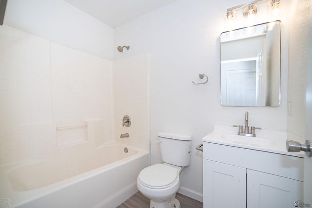 140 E El Chamizal St, San Luis, AZ 85336