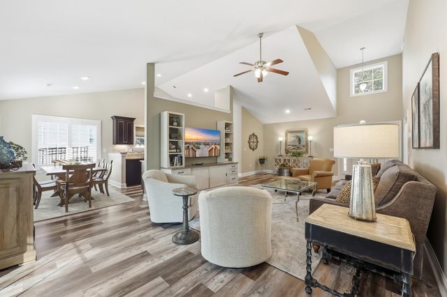 4576 Sandy Ln., Murrells Inlet, SC 29576