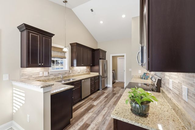 4576 Sandy Ln., Murrells Inlet, SC 29576