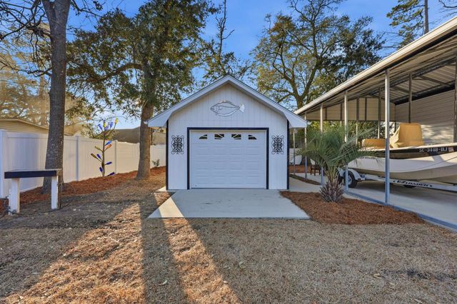 4576 Sandy Ln., Murrells Inlet, SC 29576