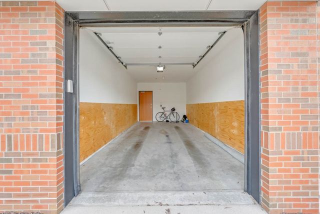 400 SW 7th Street 201, Des Moines, IA 50309