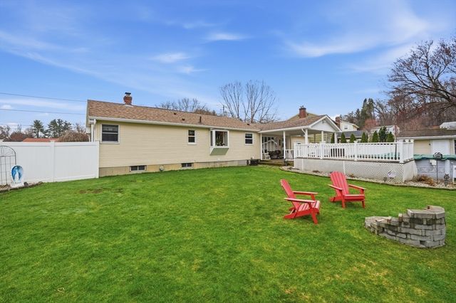 56 Longwood Dr, Chicopee, MA 01020