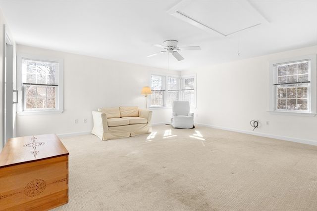 136 Leonard Street, Gloucester, MA 01930