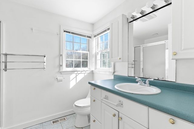 136 Leonard Street, Gloucester, MA 01930