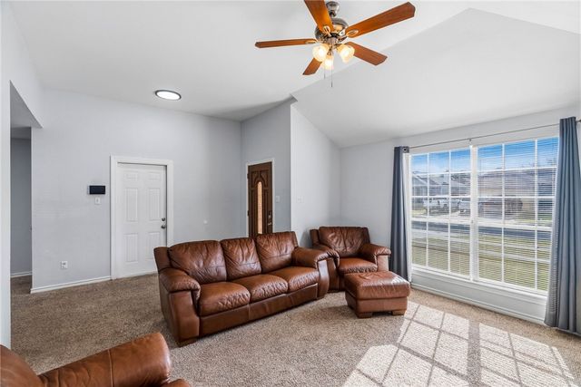 7937 Wolf Dr, Corpus Christi, TX 78414