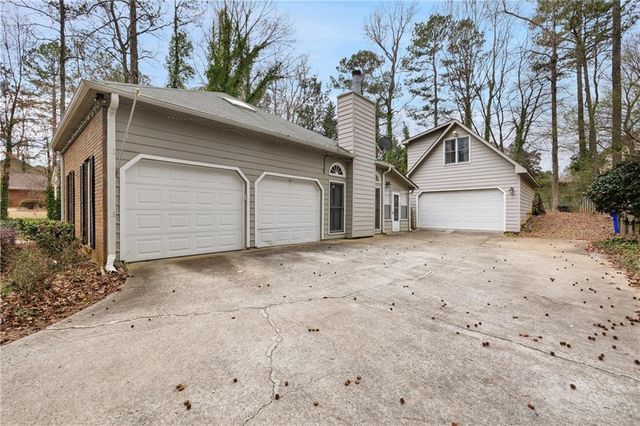 407 Walnut Grove Road, Peachtree City, GA 30269