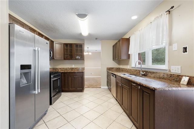 407 Walnut Grove Road, Peachtree City, GA 30269