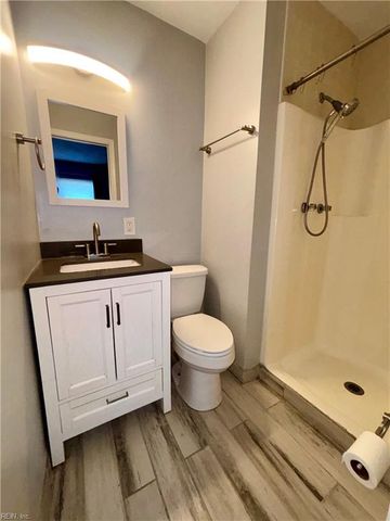 945 Indian CIR, Virginia Beach, VA 23451