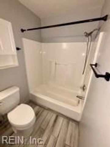 945 Indian CIR, Virginia Beach, VA 23451