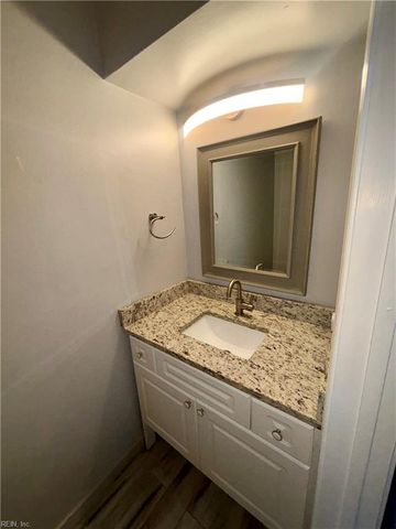 945 Indian CIR, Virginia Beach, VA 23451