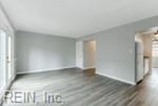 945 Indian CIR, Virginia Beach, VA 23451