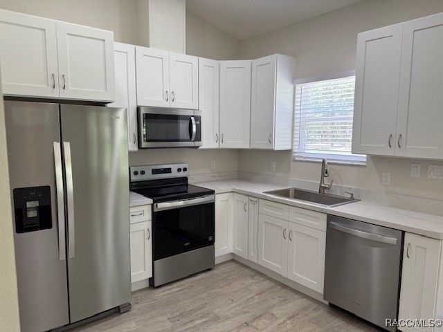 5838 W Green Acres Street, Homosassa, FL 34446