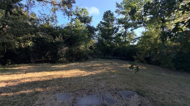 192 Cottonwood, Onalaska, TX 77360