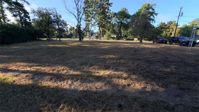 192 Cottonwood, Onalaska, TX 77360