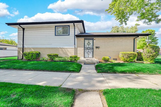14544 Woodlawn Avenue, Dolton, IL 60419