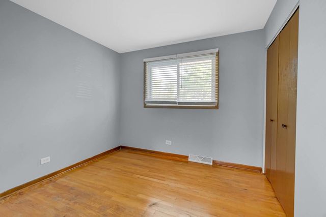 14544 Woodlawn Avenue, Dolton, IL 60419