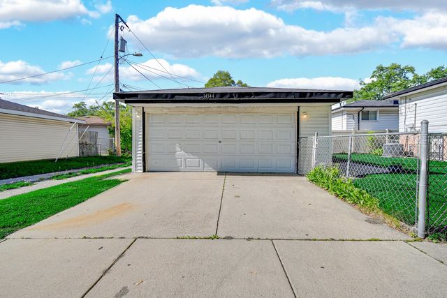 14544 Woodlawn Avenue, Dolton, IL 60419