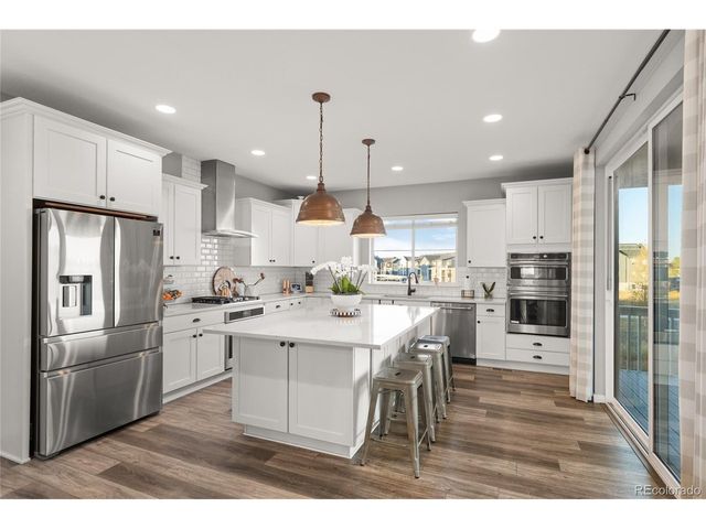 80 Nova Ct, Erie, CO 80516