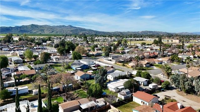 25595 5th, Hemet, CA 92544