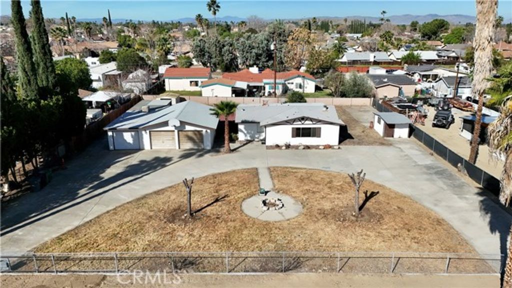 25595 5th, Hemet, CA 92544