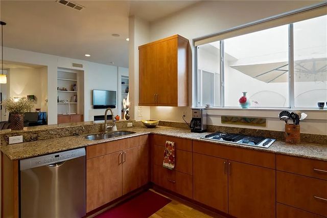 4318 Gilbert Avenue, Dallas, TX 75219