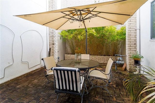 4318 Gilbert Avenue, Dallas, TX 75219
