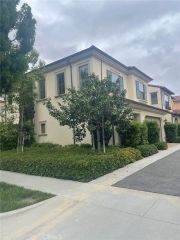 72 Twin Flower, Irvine, CA 92620